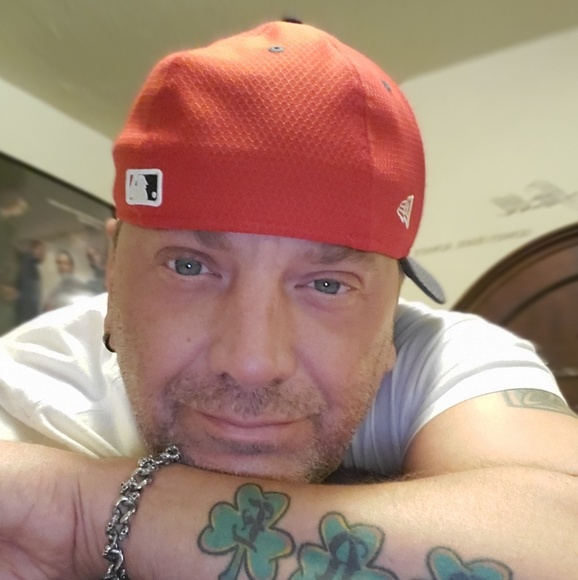 Meet your Posher, Ron - Picture 2 of 2